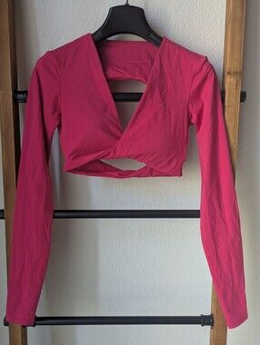 One Active Women's Pink Twist-Front Long Sleeve Crop Top - Size S